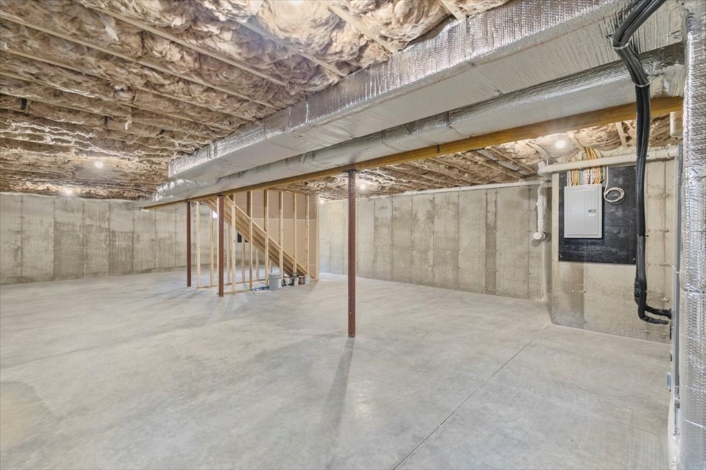 14 Corliss Hill Road Haverhill, MA 01830 - Photo 31 of 42