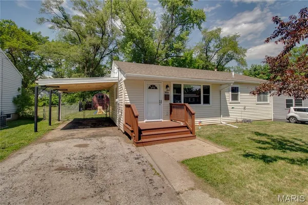 $119,900 | 3856 Western Avenue, Alton, IL 62002