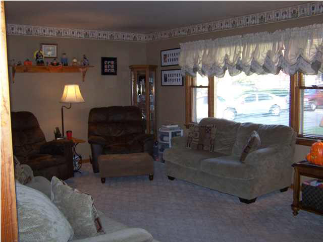 7926 New Maple Road Evansville, IN 47710 - Photo 6 of 33 Gallery Image 6