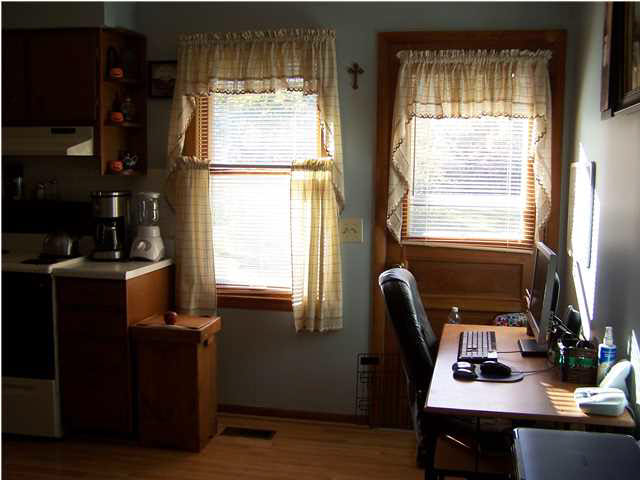 7926 New Maple Road Evansville, IN 47710 - Photo 10 of 33 Gallery Image 10