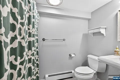 $999,000 | 158 Vreeland Avenue, Rutherford, NJ 07070