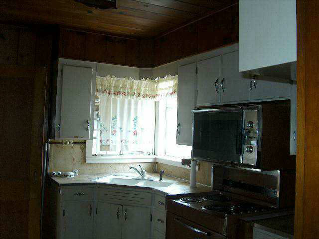811 Union Street Lagrange, IN 46761 - Photo 3 of 9 Gallery Image 3