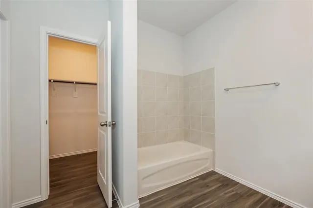 a bathroom with a bathtub