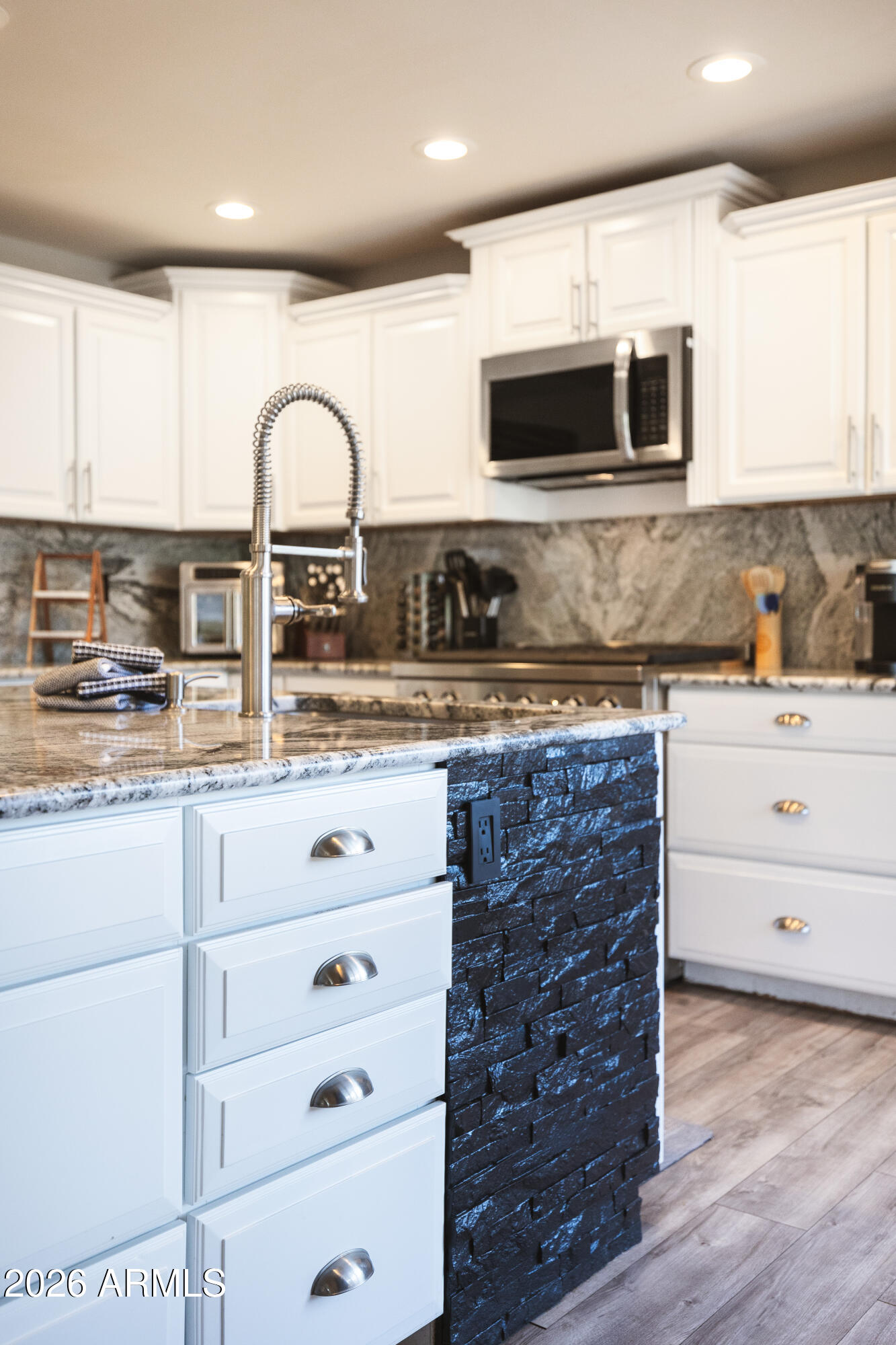 2055 North Fox Hill Road Flagstaff, AZ 86004 - Photo 17 of 110