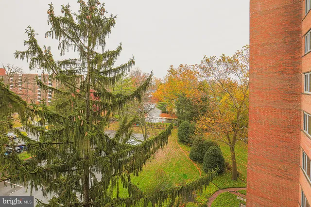 $64,944 | 11 Slade, Unit 614, Pikesville, MD 21208