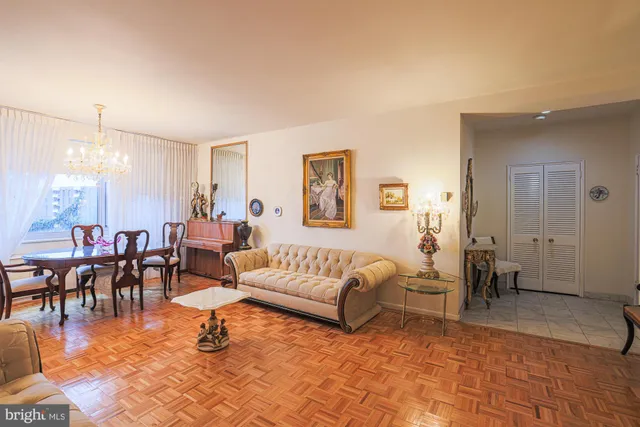 a view of a hallway with elevator