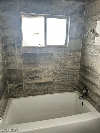 $975 | 115 West New York Avenue, Unit 17, Las Vegas, NV 89102