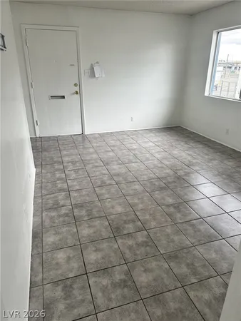 $975 | 115 West New York Avenue, Unit 17, Las Vegas, NV 89102