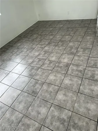 $975 | 115 West New York Avenue, Unit 17, Las Vegas, NV 89102