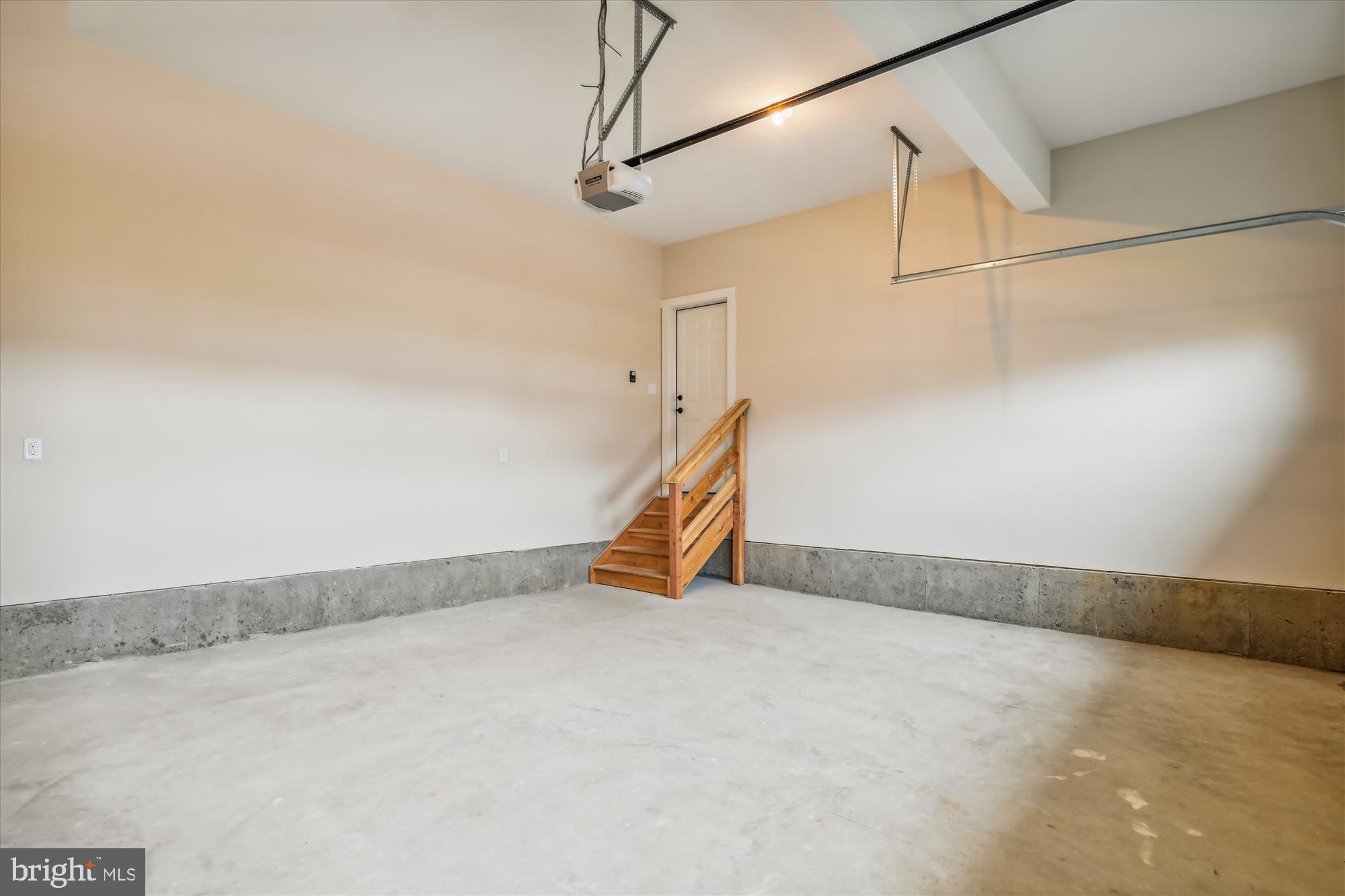 312 Caldwell Road Pasadena, MD 21122 - Photo 36 of 70 Garage