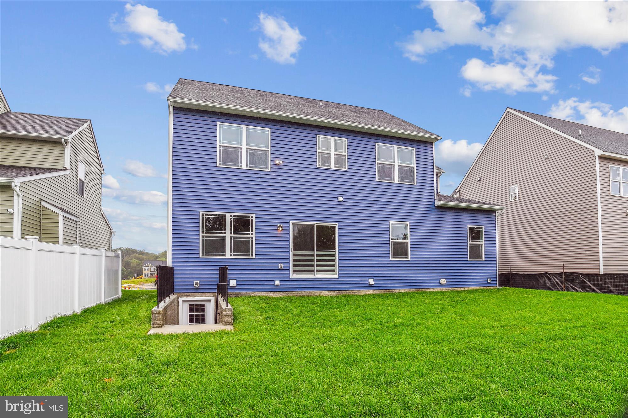 312 Caldwell Road Pasadena, MD 21122 - Photo 7 of 70 Back Elevation