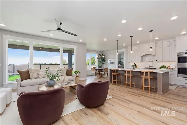 $714,900 | 6619 West Mattawa Drive, Meridian, ID 83646