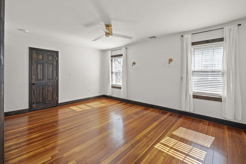 121 Circuit Road Winthrop, MA 02152 - Photo 22 of 39