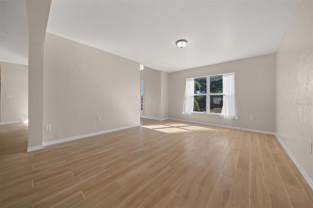 10191 Jordan Street Spring Hill, FL 34608 - Photo 21 of 59 family room