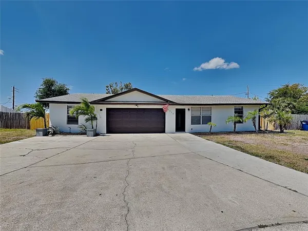 $2,369 | Undisclosed Address, Bradenton, FL 34209