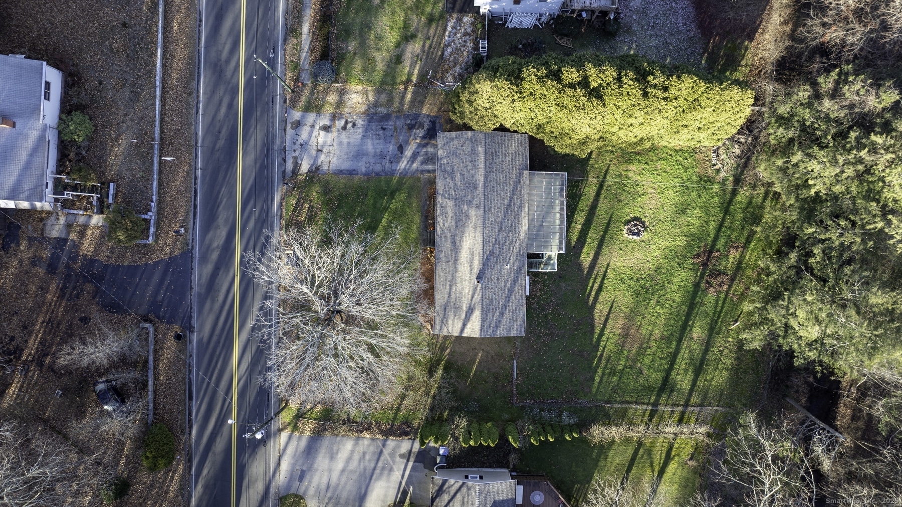 142 Starr Street Norwich, CT 06360 - Photo 6 of 32 a bird view of a house