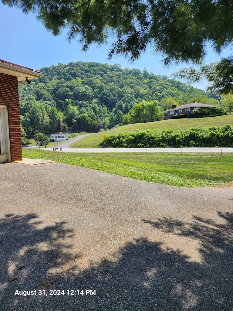1065 Swords Creek Road Honaker, VA 24260 - Photo 32 of 32 Gallery Image 32