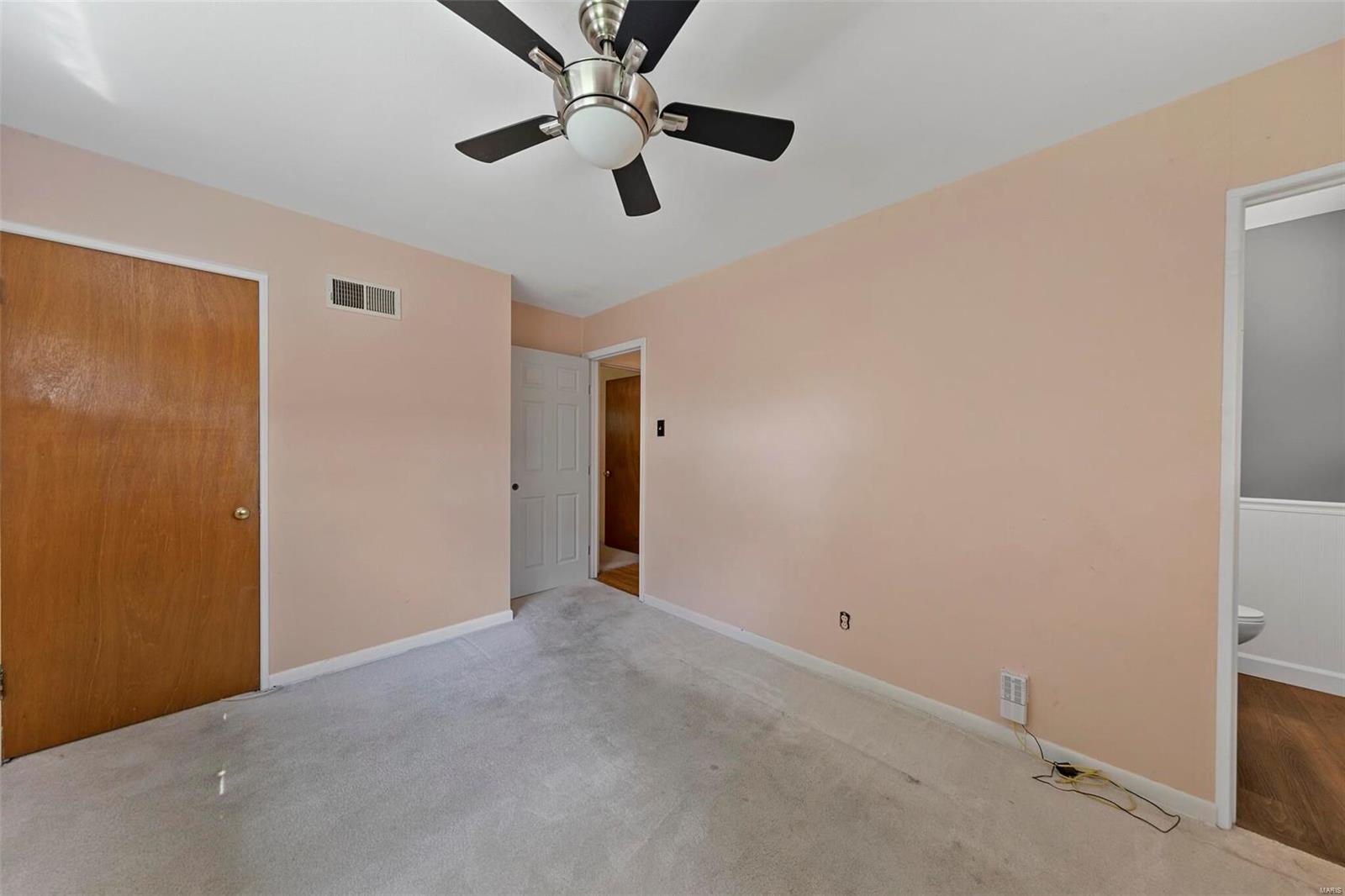 930 Derhake Road Florissant, MO 63033 - Photo 22 of 30 Gallery Image 22