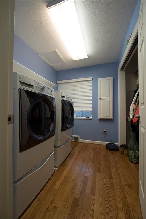 1910 Murdstone Road Pittsburgh, PA 15241 - Photo 20 of 24 First floor laundry off master suite...