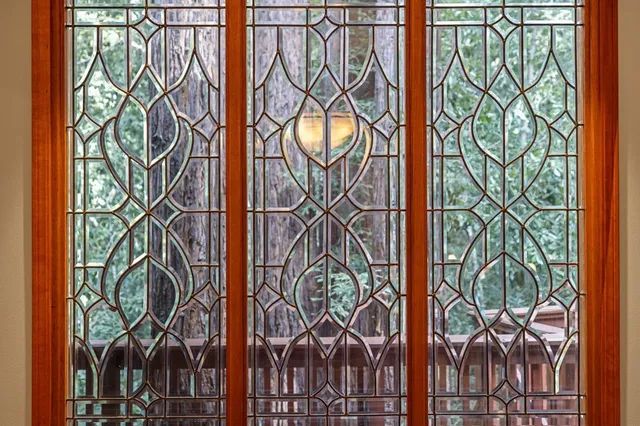 a view of entryway and hall