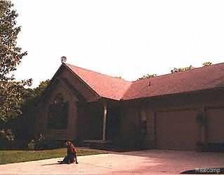 10410 Hartland Road Fenton, MI 48430 - Photo 1 of 1 Listing Image