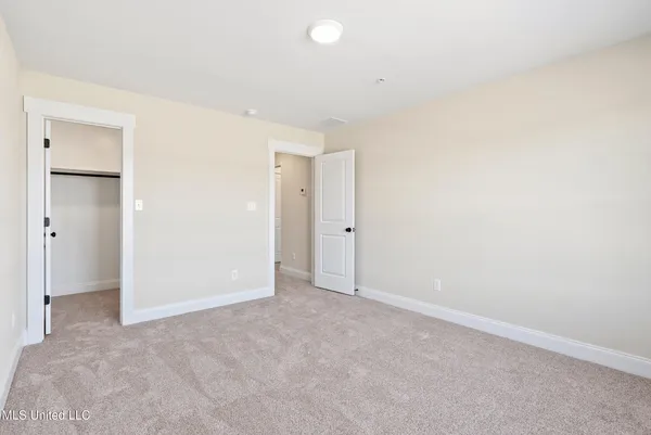 $299,900 | 713 Bolivar Drive, Nesbit, MS 38651