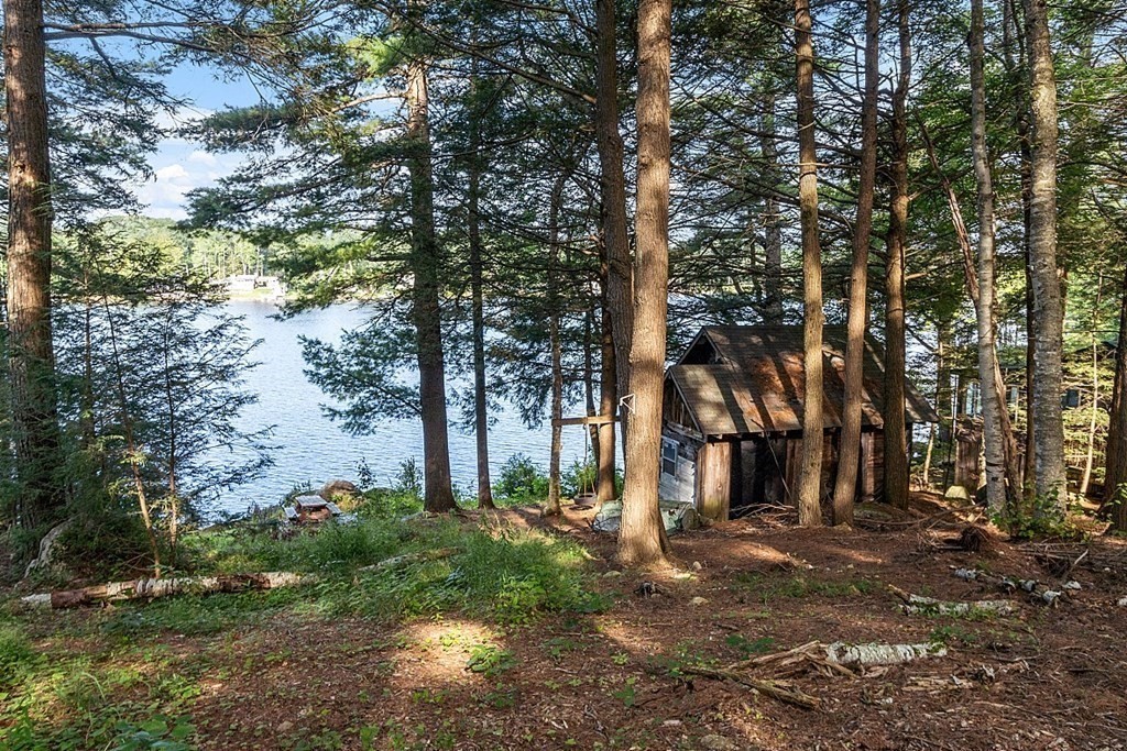 15 Browns Lake Road Ashburnham, MA 01430 - Photo 7 of 18 a backyard of a house with lots of green space