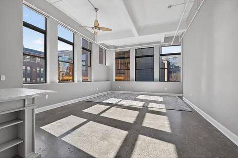 $749,900 | 485-495 Harrison Avenue, Unit 201, Boston, MA 02118