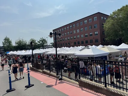 $749,900 | 485-495 Harrison Avenue, Unit 201, Boston, MA 02118