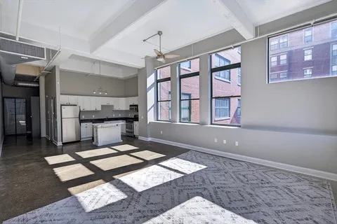 $749,900 | 485-495 Harrison Avenue, Unit 201, Boston, MA 02118