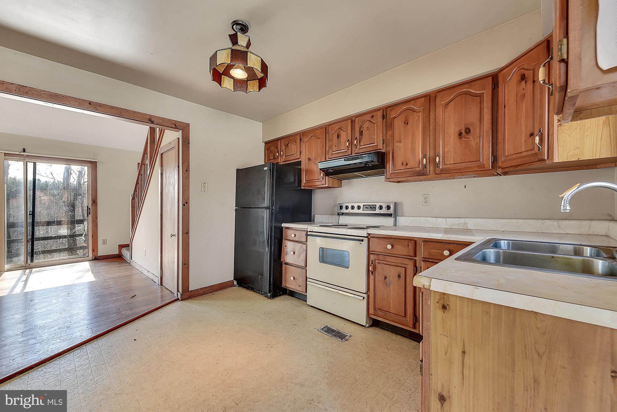 2221 Nicodemus Road Westminster, MD 21157 - Photo 15 of 29 Gallery Image 15