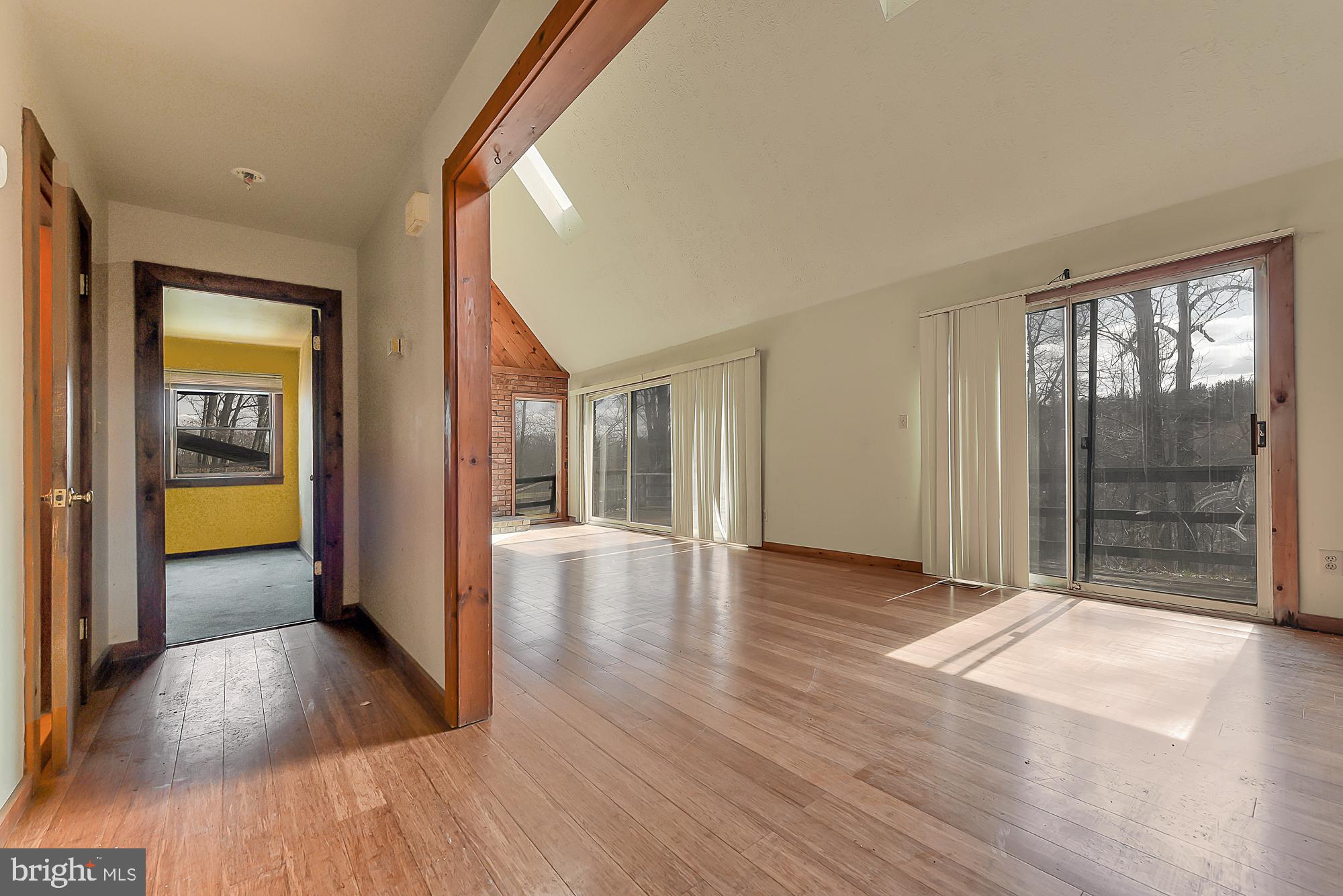 2221 Nicodemus Road Westminster, MD 21157 - Photo 17 of 29 Gallery Image 17