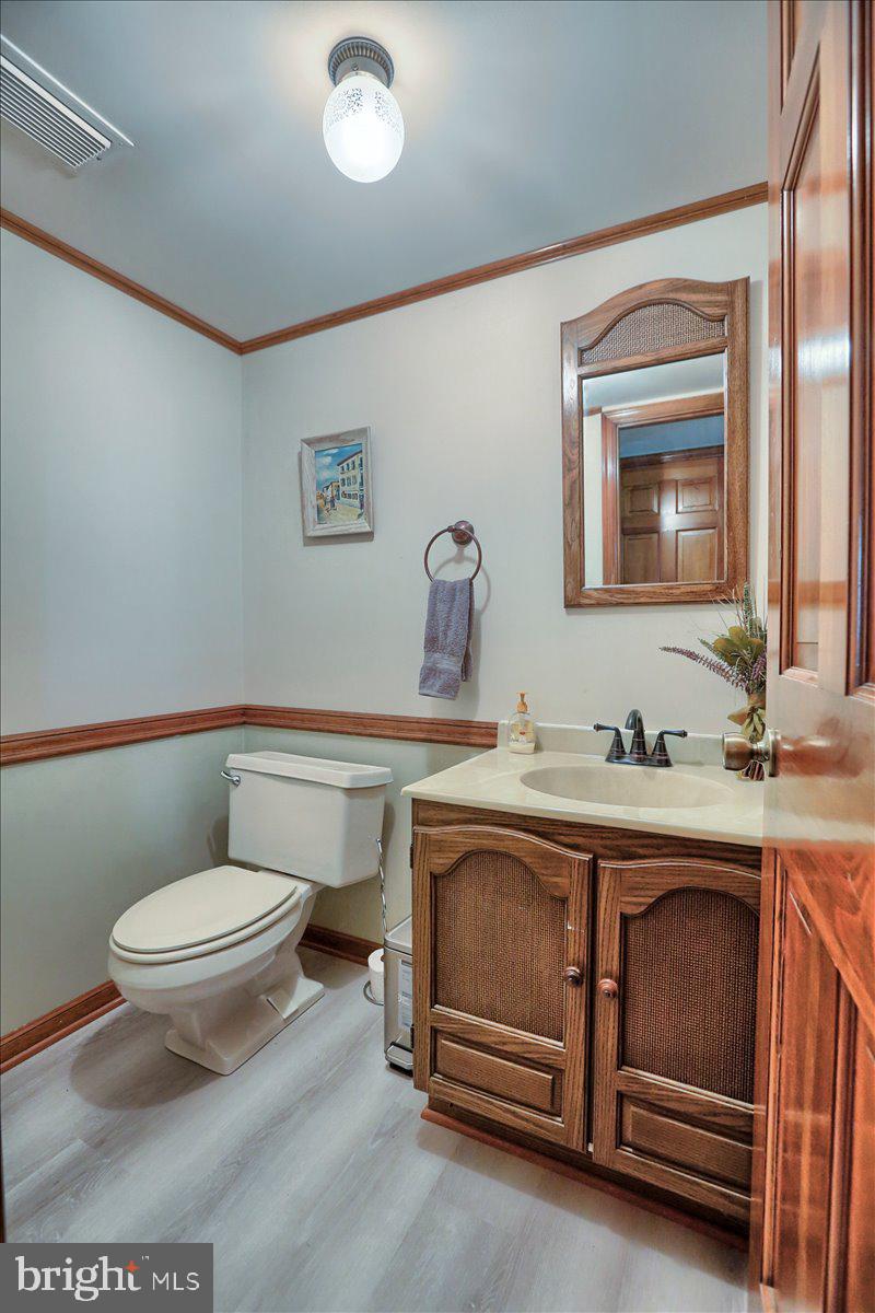 3060 Raintree Road York, PA 17404 - Photo 27 of 54 Gallery Image 27