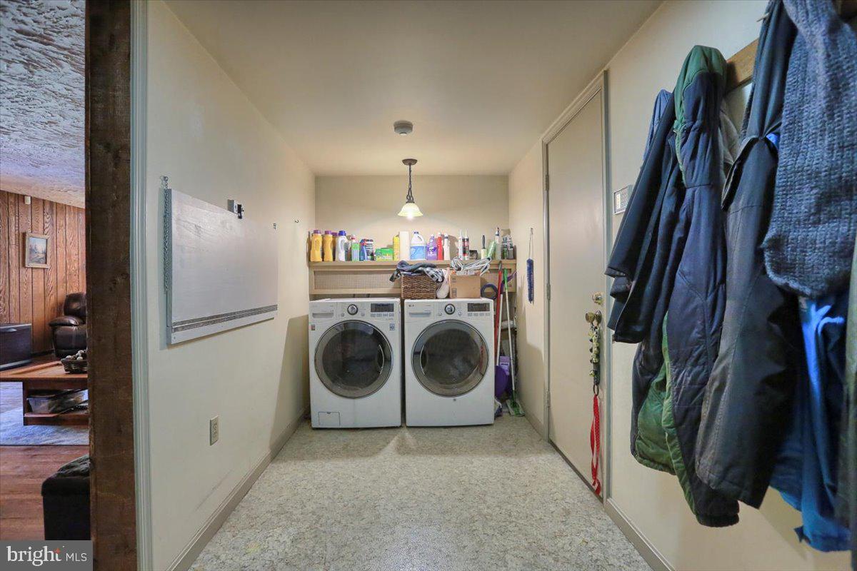 3060 Raintree Road York, PA 17404 - Photo 28 of 54 Laundry Room