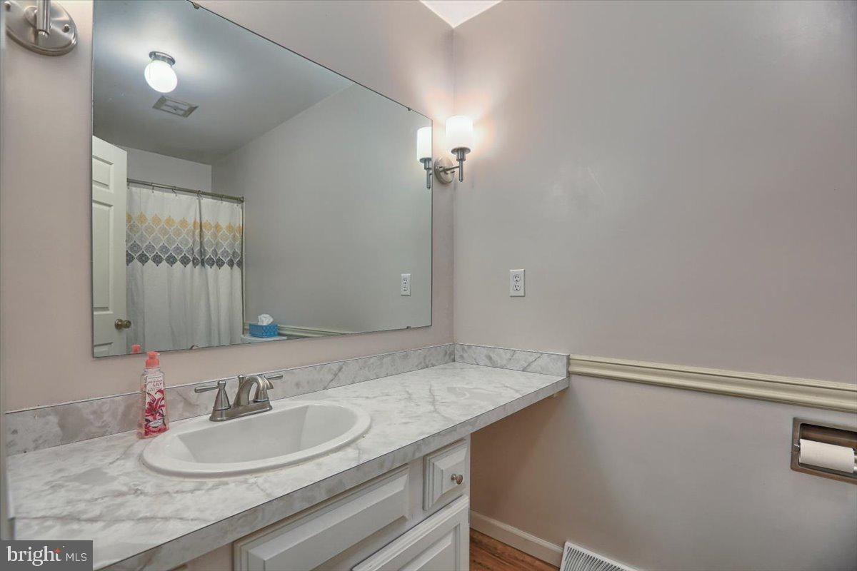 3060 Raintree Road York, PA 17404 - Photo 37 of 54 Full Bath Upper Level