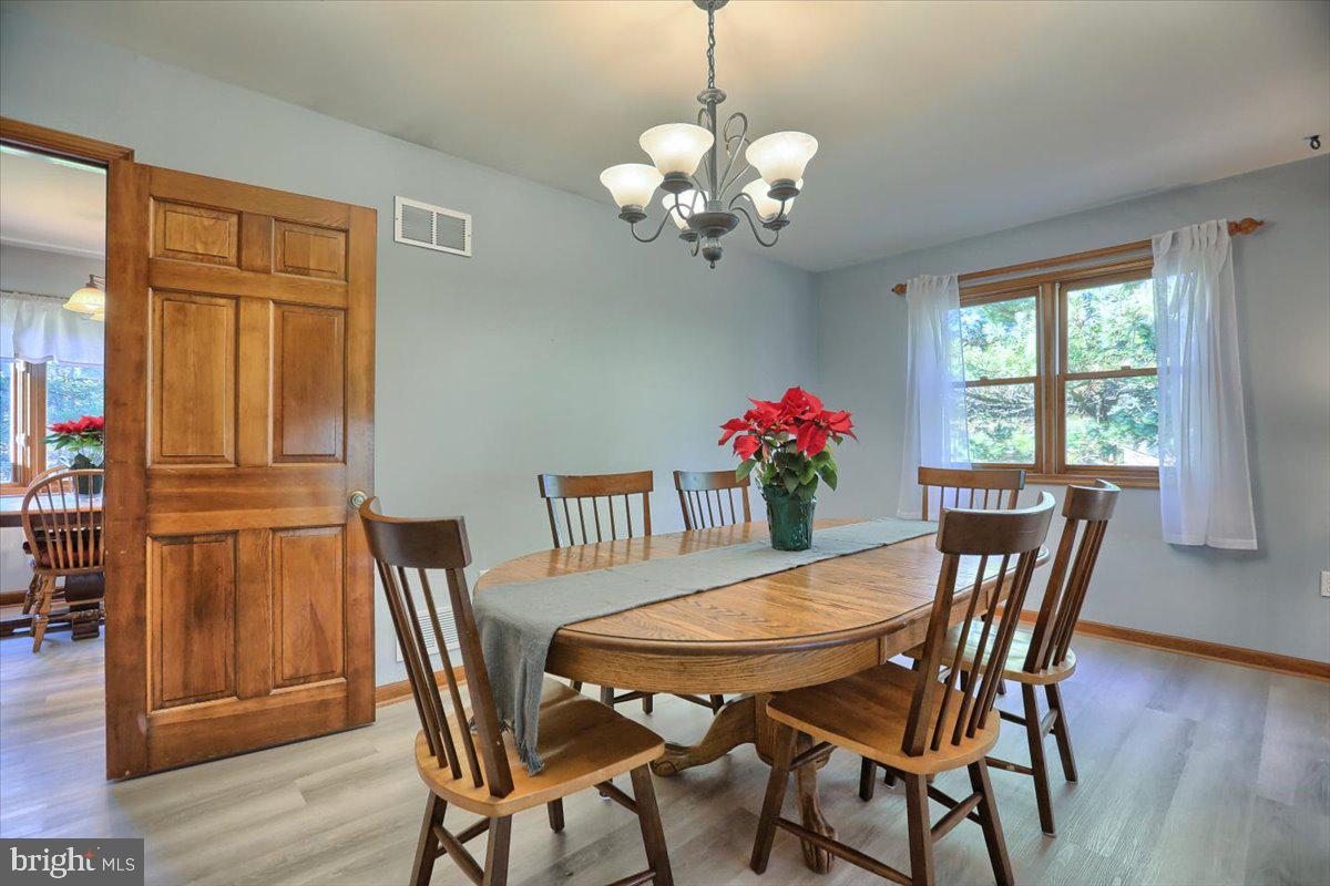 3060 Raintree Road York, PA 17404 - Photo 10 of 54 Dining Room