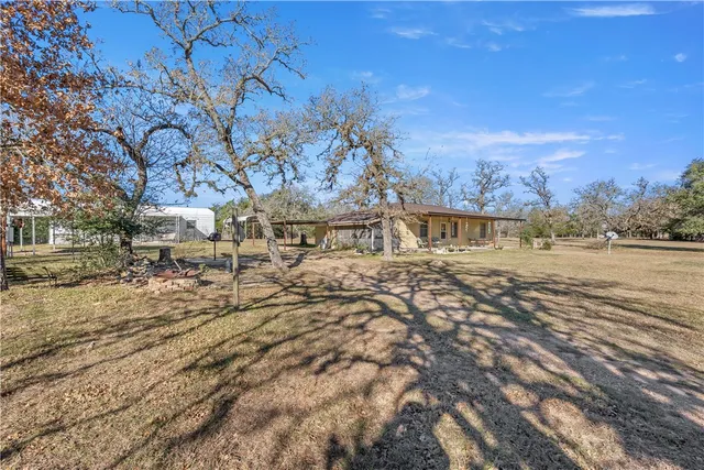 $305,000 | 508 Lakeview Drive, Somerville, TX 77879