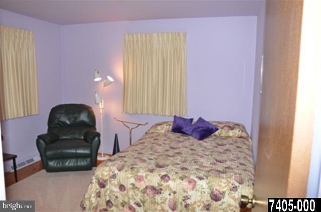 2940 Round Hill Road York, PA 17402 - Photo 6 of 21 Gallery Image 6