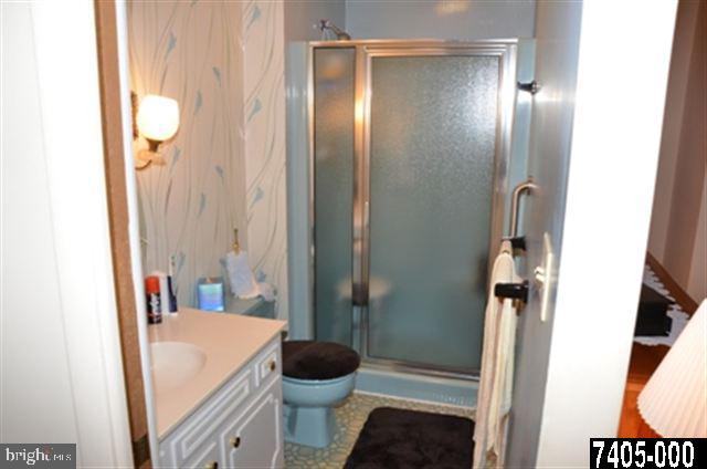 2940 Round Hill Road York, PA 17402 - Photo 9 of 21 Gallery Image 9