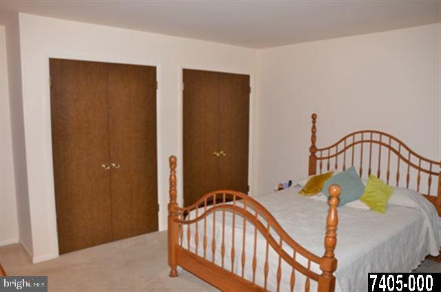 2940 Round Hill Road York, PA 17402 - Photo 10 of 21 Gallery Image 10