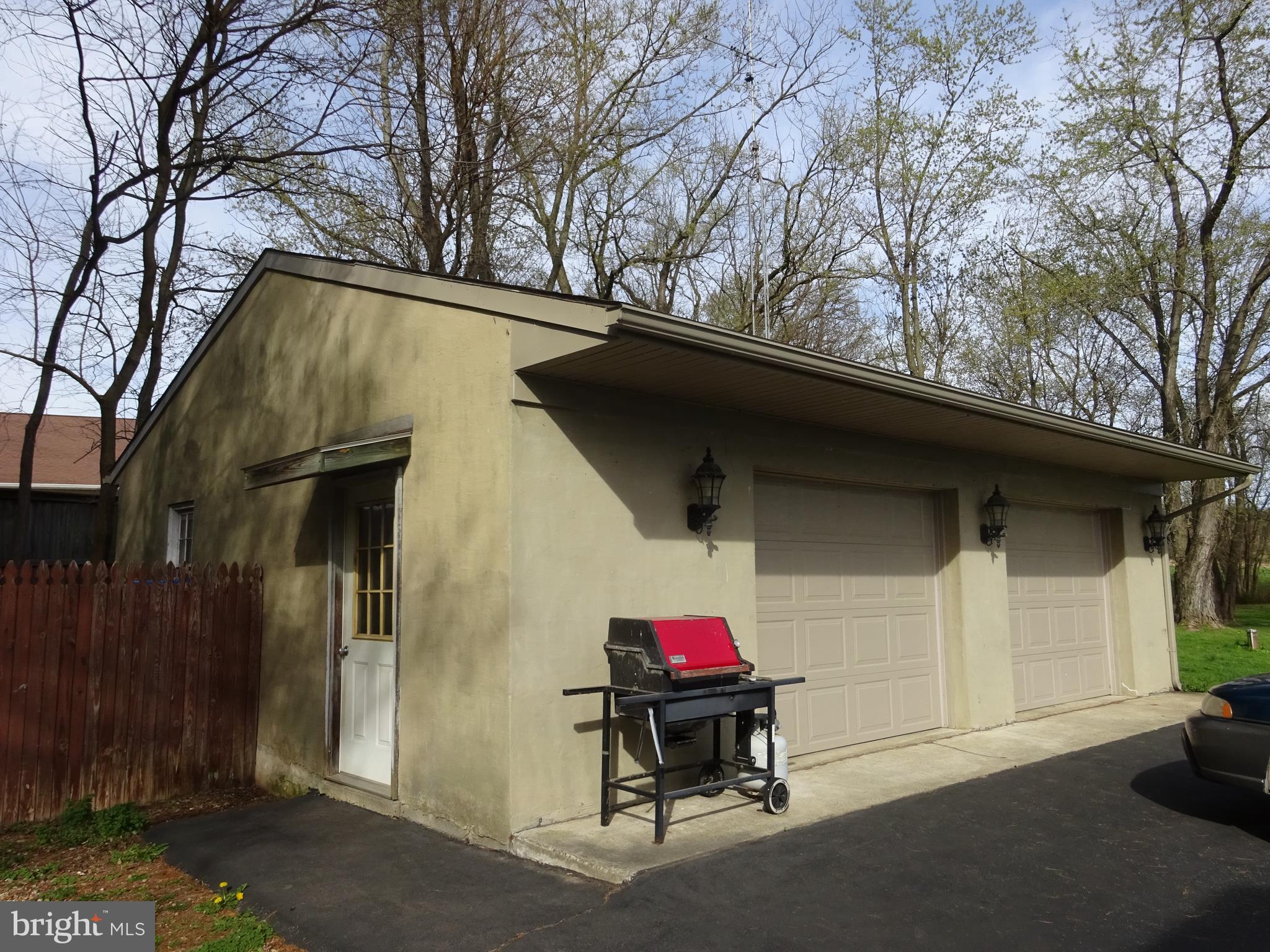 16644 Spielman Road Fairplay, MD 21733 - Photo 21 of 25 2 Car Detached Garage