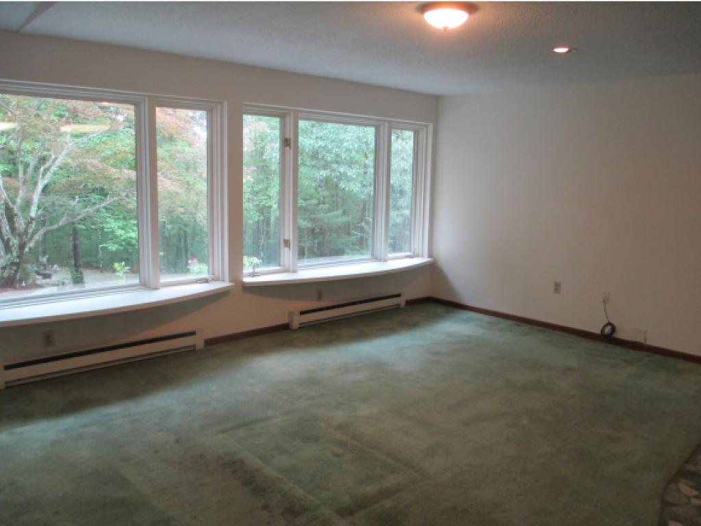 96 Baboosic Lake Road Amherst, NH 03031 - Photo 8 of 21 Gallery Image 8