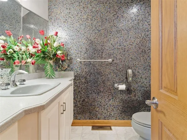 $1,937,000 | 128 Brown Road, Vestal, NY 13850