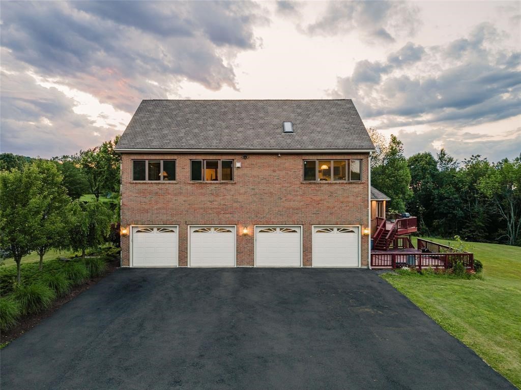 128 Brown Road Vestal, NY 13850 - Photo 3 of 46