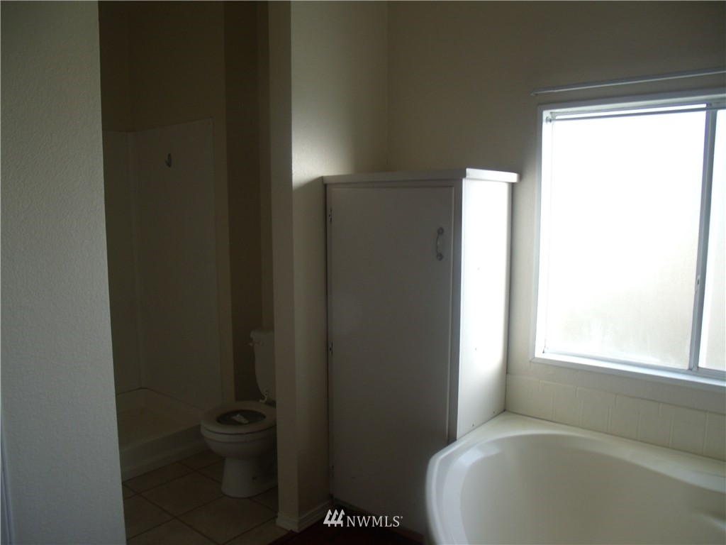 729 Rhoades Road Winlock, WA 98596 - Photo 11 of 25