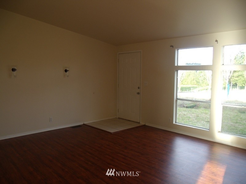 729 Rhoades Road Winlock, WA 98596 - Photo 13 of 25