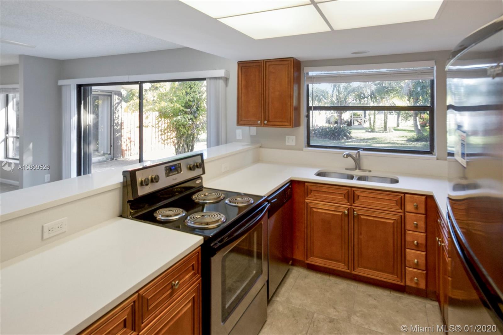 3598 Northwest 27th Avenue Boca Raton, FL 33434 - Photo 13 of 31