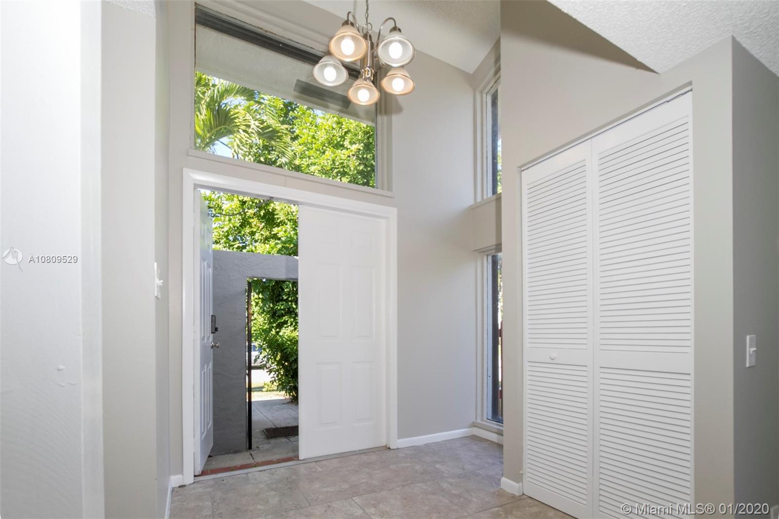 3598 Northwest 27th Avenue Boca Raton, FL 33434 - Photo 5 of 31