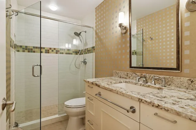 $1,765,000 | 100 Black Oaks Lane North, Plymouth, MN 55447