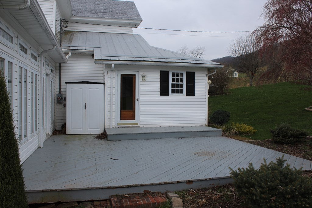 754 Mill Road Tazewell, VA 24651 - Photo 5 of 74 Gallery Image 5